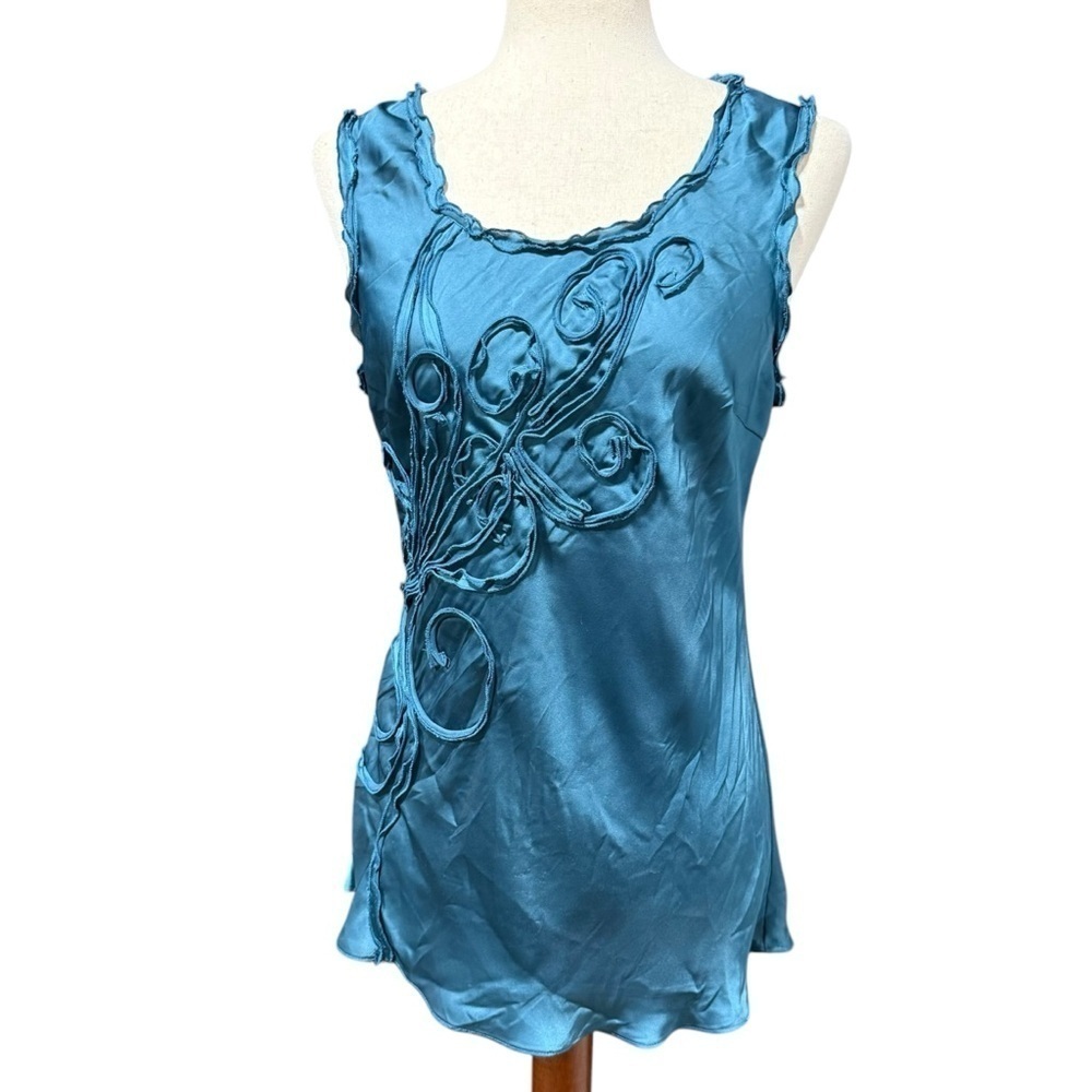 Kenar Teal Y2K 3D Swirl Satin Tank Top Size Medium Boho Artsy Shiny Silky Blue